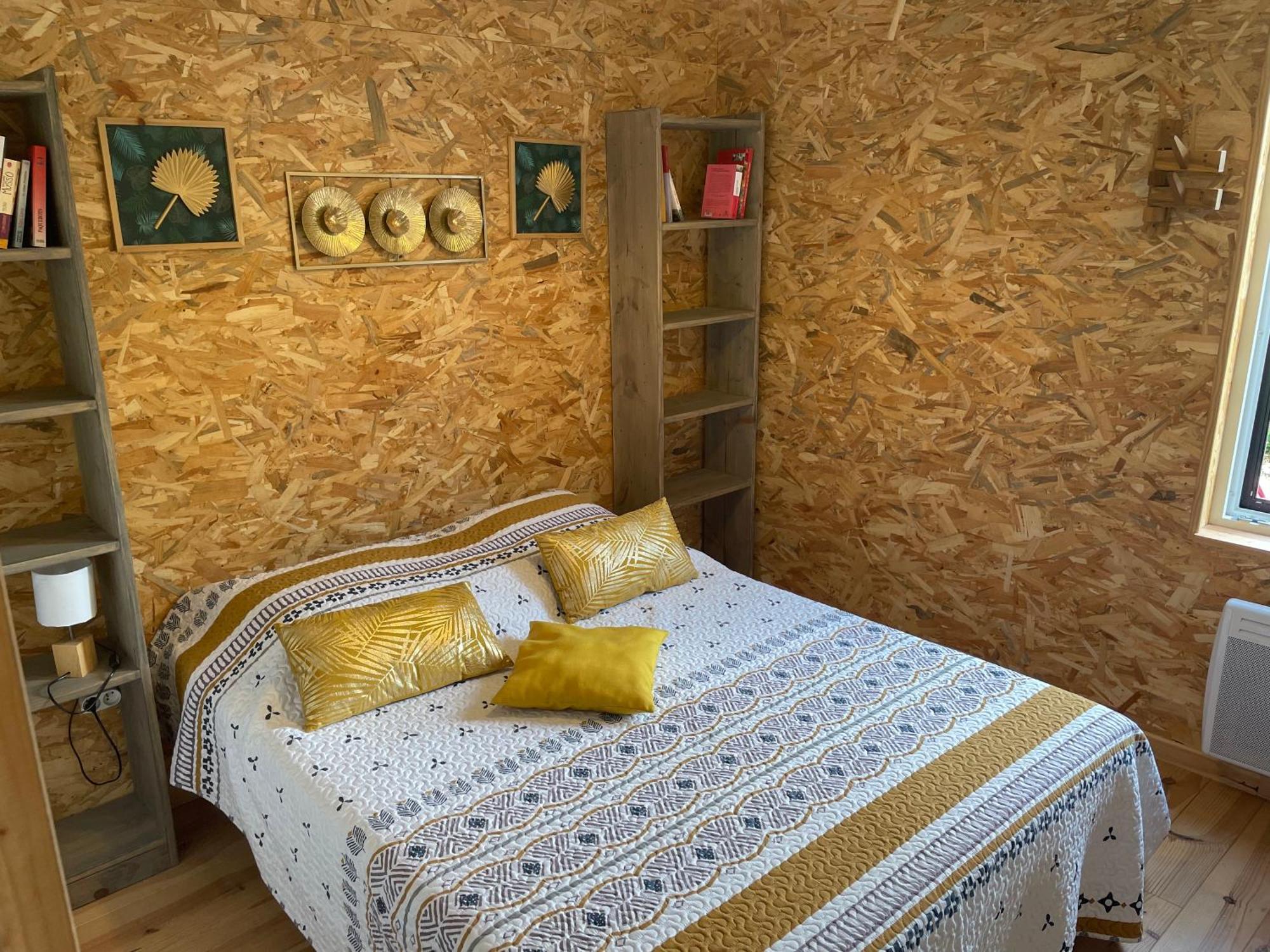 Gite Chalet Bois Bessuejouls Εξωτερικό φωτογραφία